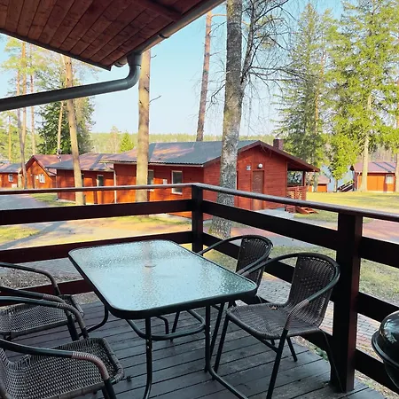 Lesny Zakatek - Nad Samym Jeziorem *