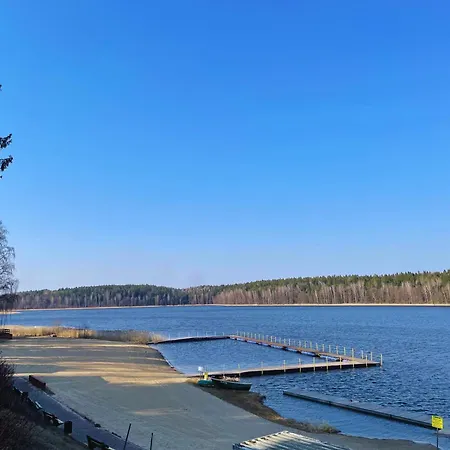 Lesny Zakatek - Nad Samym Jeziorem 度假居 Gołdap