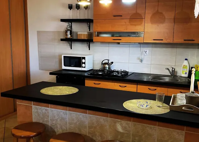 Lesny Zakatek - Nad Samym Jeziorem